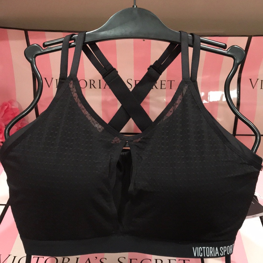 π Lightweight by Victoriaβs Secret Sport Bra - Picture 3 of 8